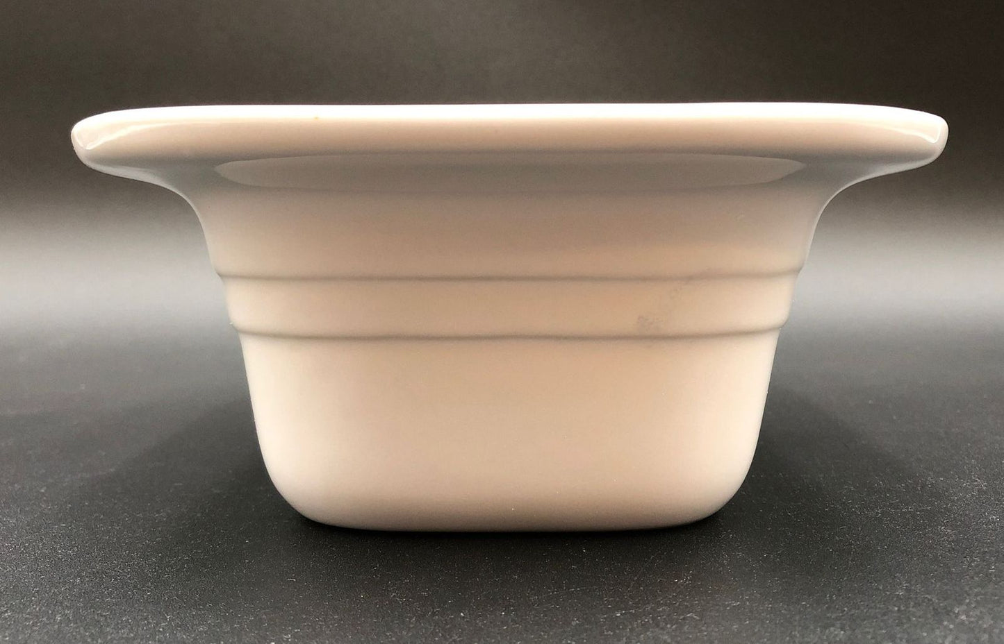 Le Creuset 10.12 White Stoneware Baking Dish 11” x 7”