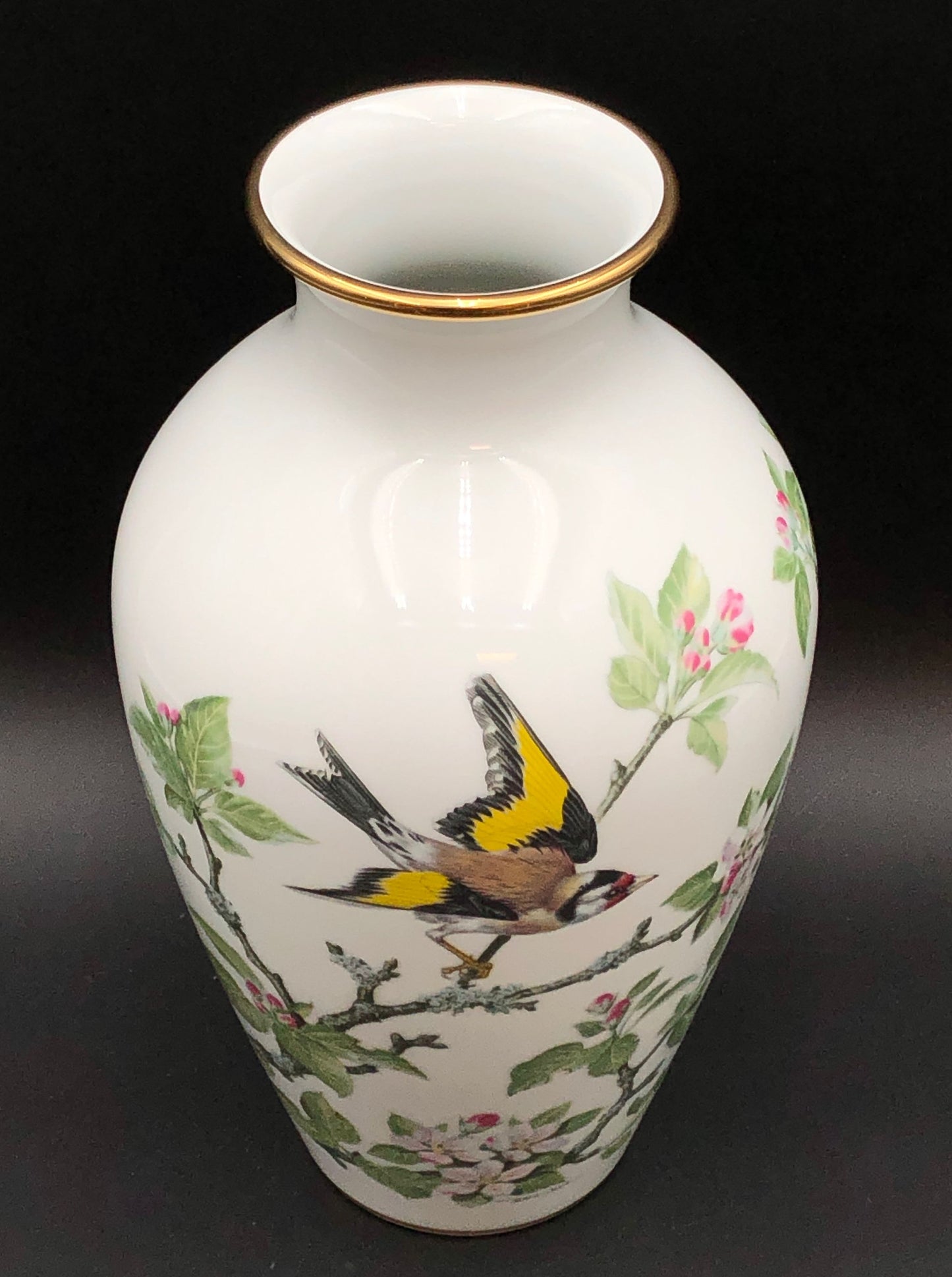 "The Woodland Bird Vase" By Basil Ede - Franklin Porcelain 1981 Limited Edition